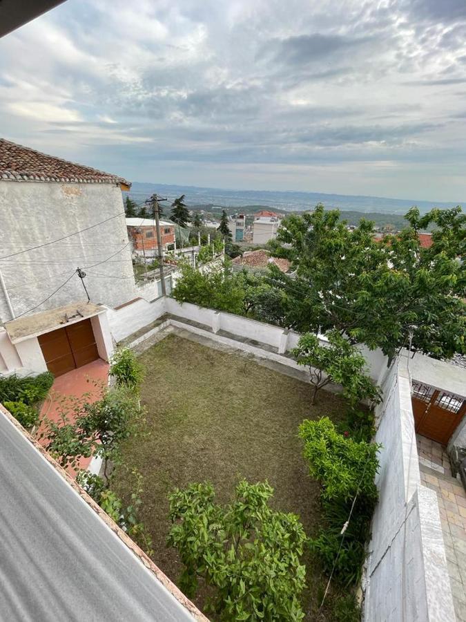 Vila 8 Kruje Exterior photo